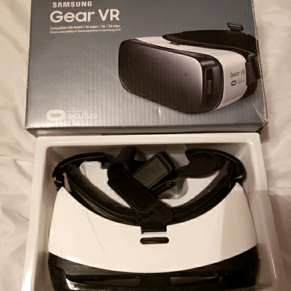 Samsung Gear VR Oculus - Picture 7 of 8